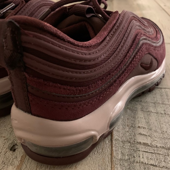 💥NIKE💥AIR MAX💥 ‘97 SE ‘BURGUNDY CRUSH’ WMN - Picture 6 of 8